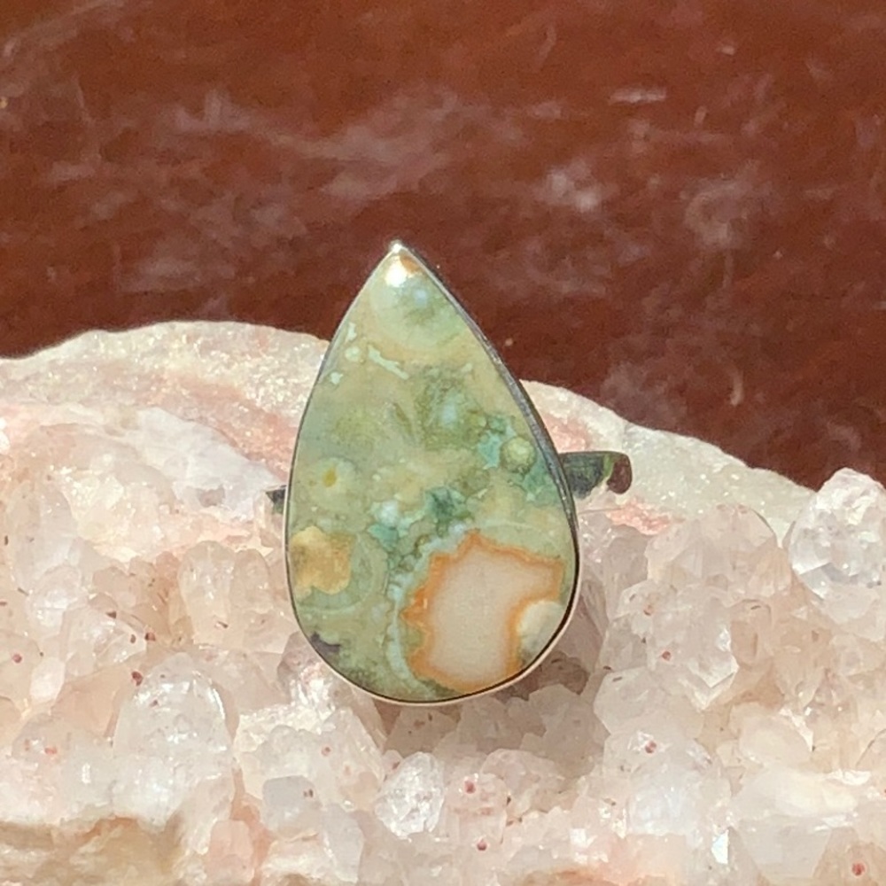 BOUTIQUE RAINFOREST OPAL 925 SILVER RING, SIZE 8